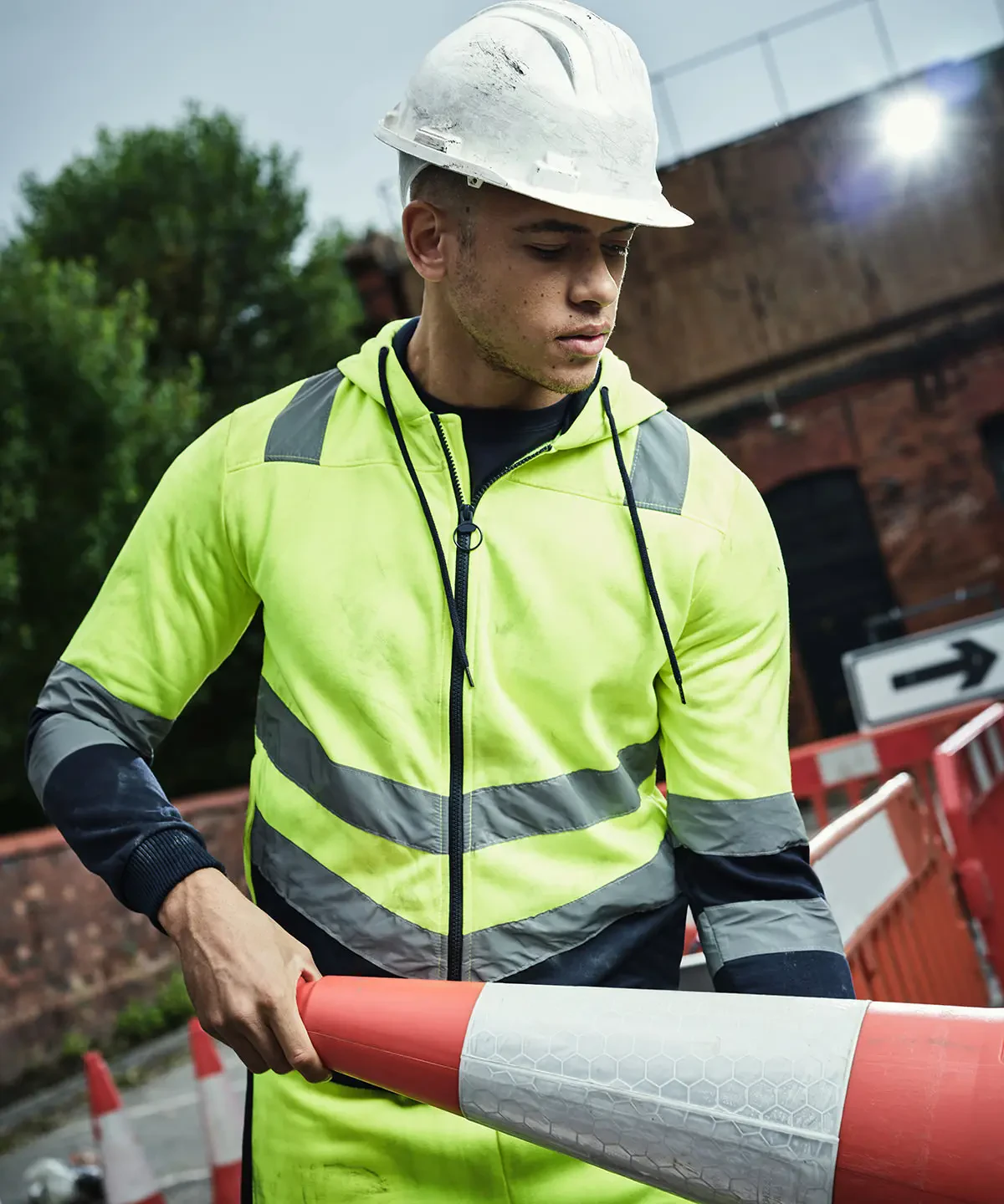 hi vis hooded sweatshirt